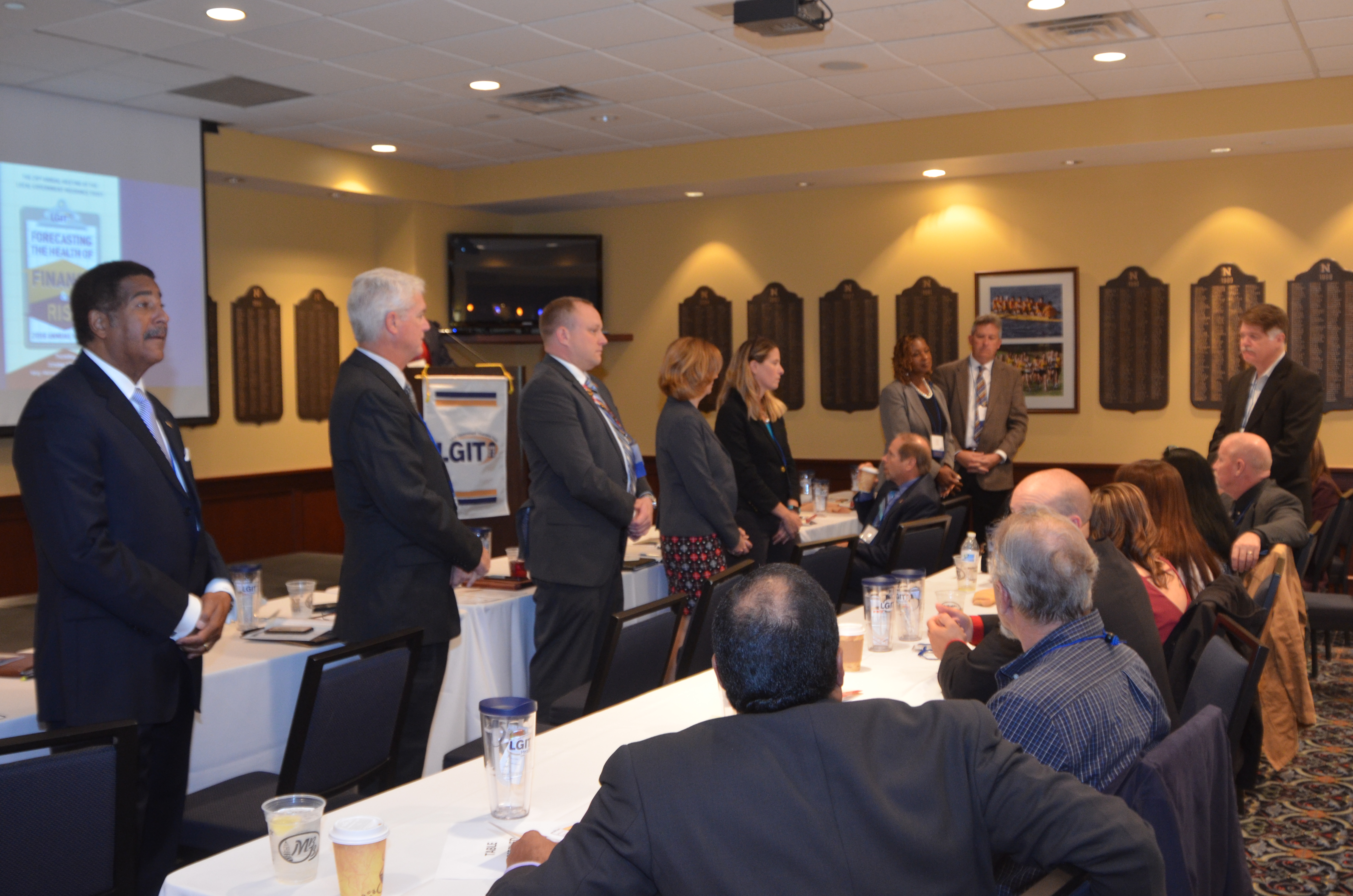 2016 LGIT MTG 15102330